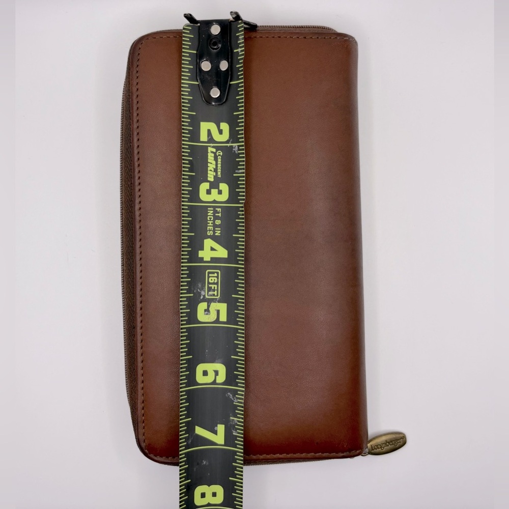Longaberger Leather Zip Close Wallet
PLEASE SEE ALL PHOTOS & READ DESCRIPTION - Picture 9 of 13